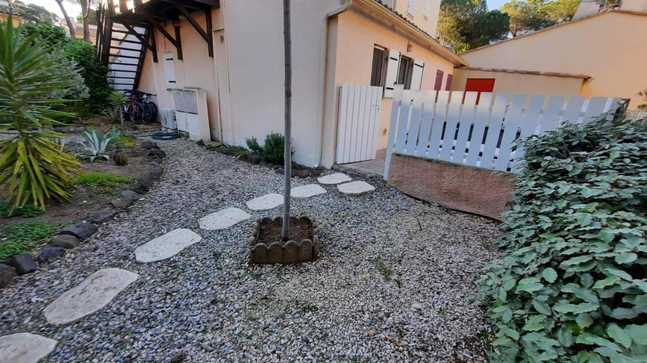 Villa Pinede - Proche Naturiste Agde Eksteriør billede